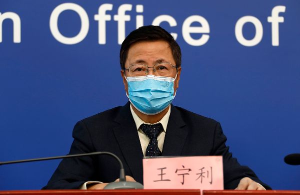 專家共識(shí)，近視防控節(jié)點(diǎn)前移，需全社會(huì)共同參與，促進(jìn)兒童青少年眼健康